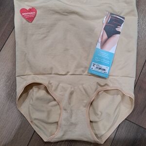 Assets by Spanx Women High-Waist Shaping Brief Nude/Beige XL  Breathable Panties